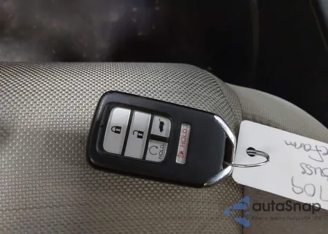 2017 Honda Cr-V Ex z USA, uszkodzony, nr VIN 2HKRW2H57HH628198